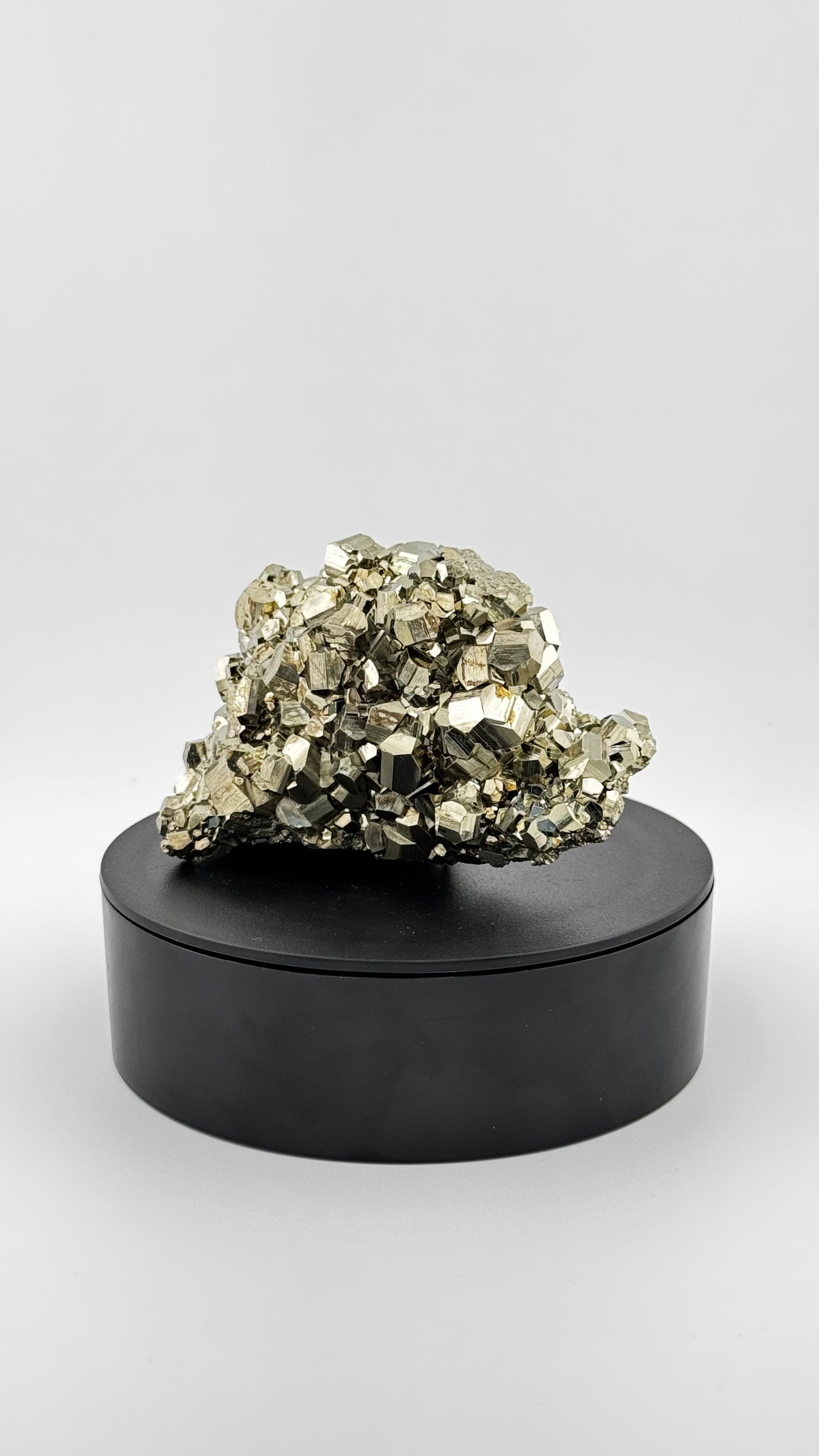 Pyrit-Stufe – Huanzala Mine, Ancash, Peru | 746g