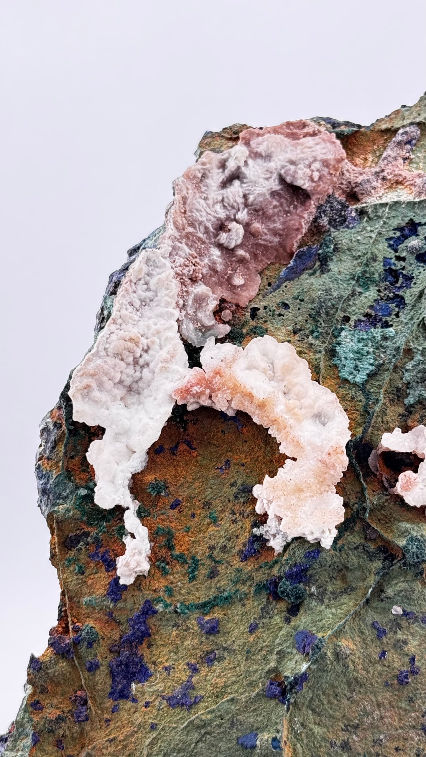 Azurit mit Malachit und Calcit – Aoulli, Marokko, 1.708g