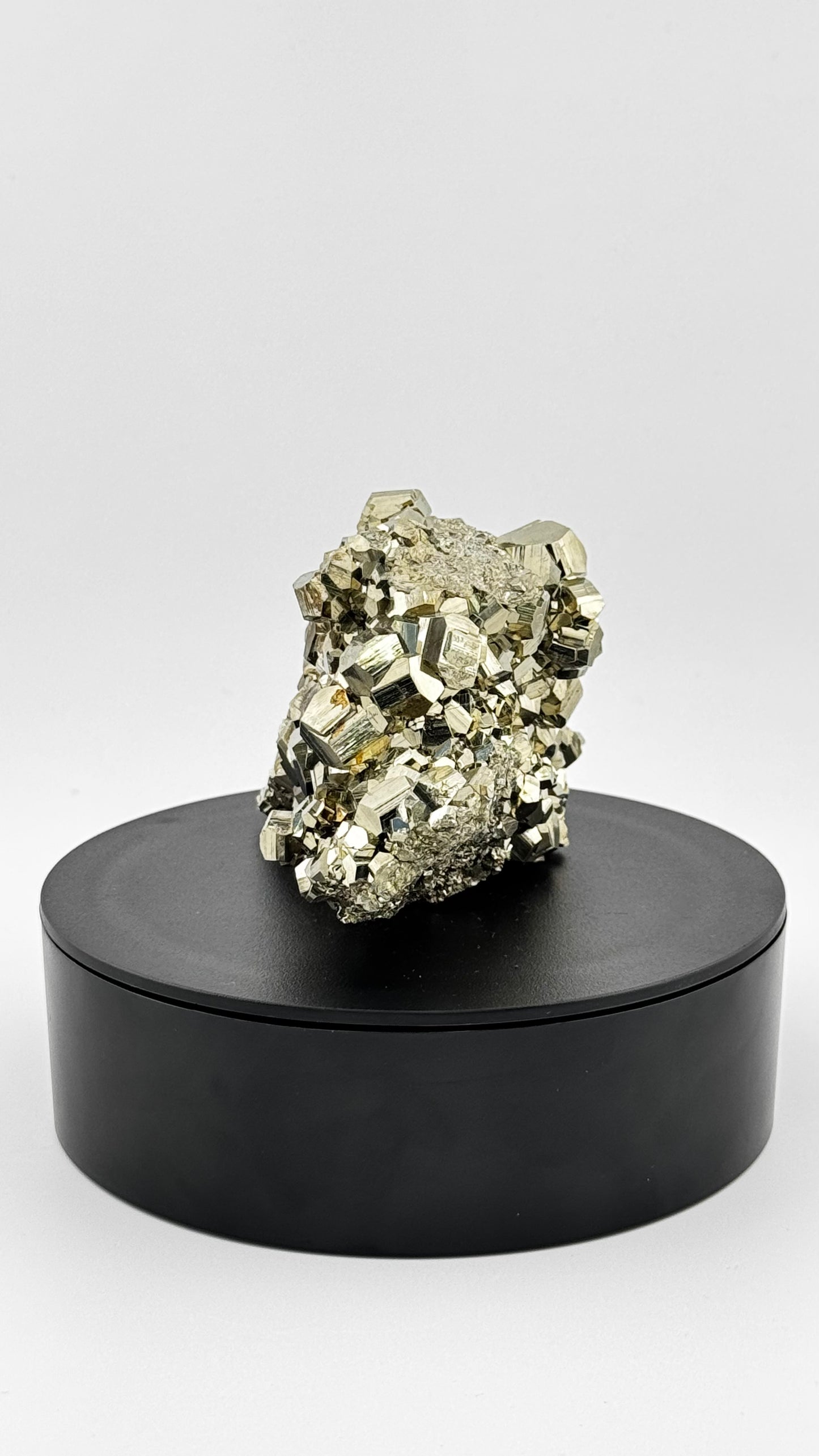 Pyrit-Stufe – Huanzala Mine, Ancash, Peru | 746g