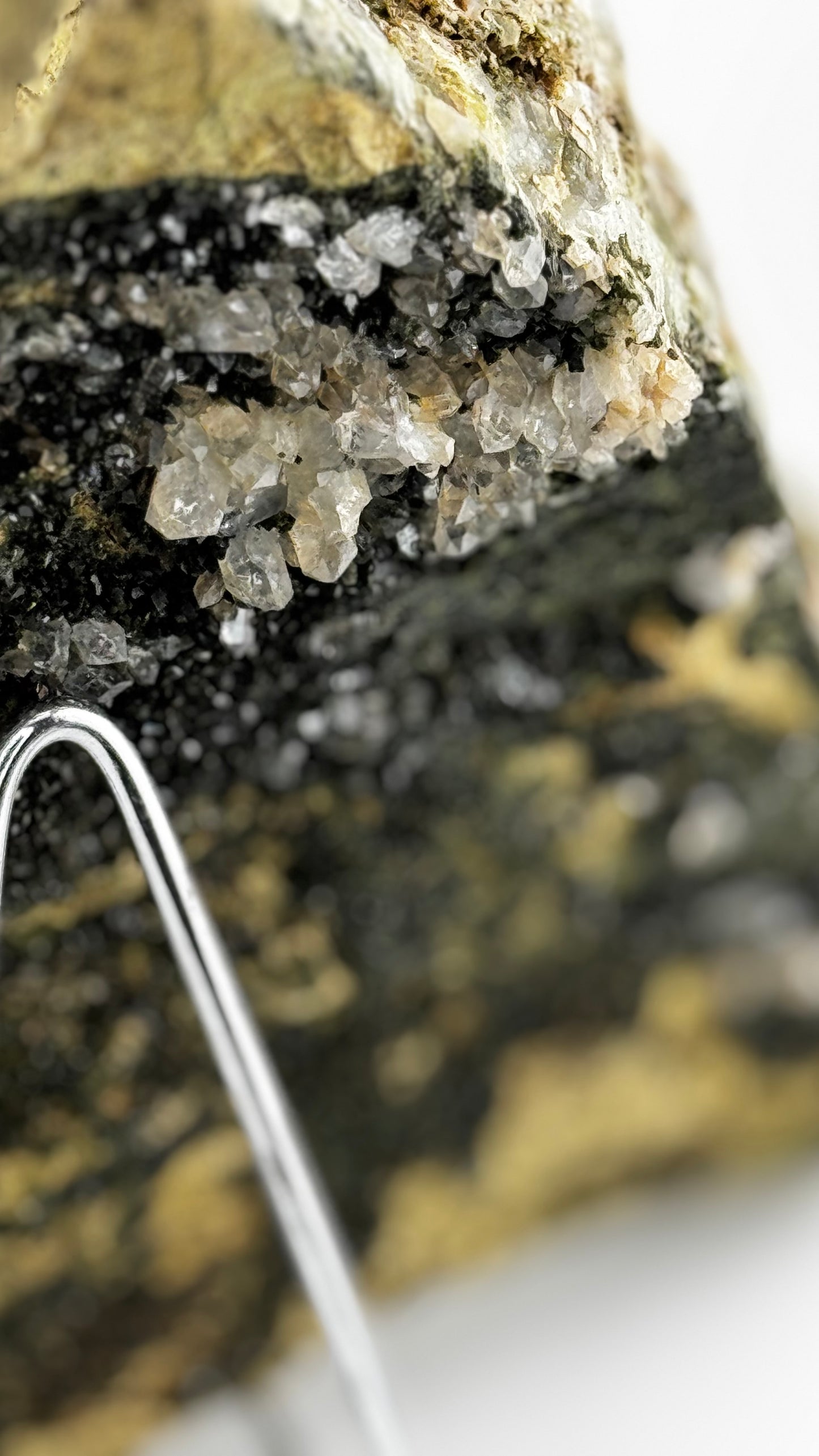 Bergkristall-Stufe mit Epidot – Monumentales Sammlerstück – Kütahya, Türkei, 5kg