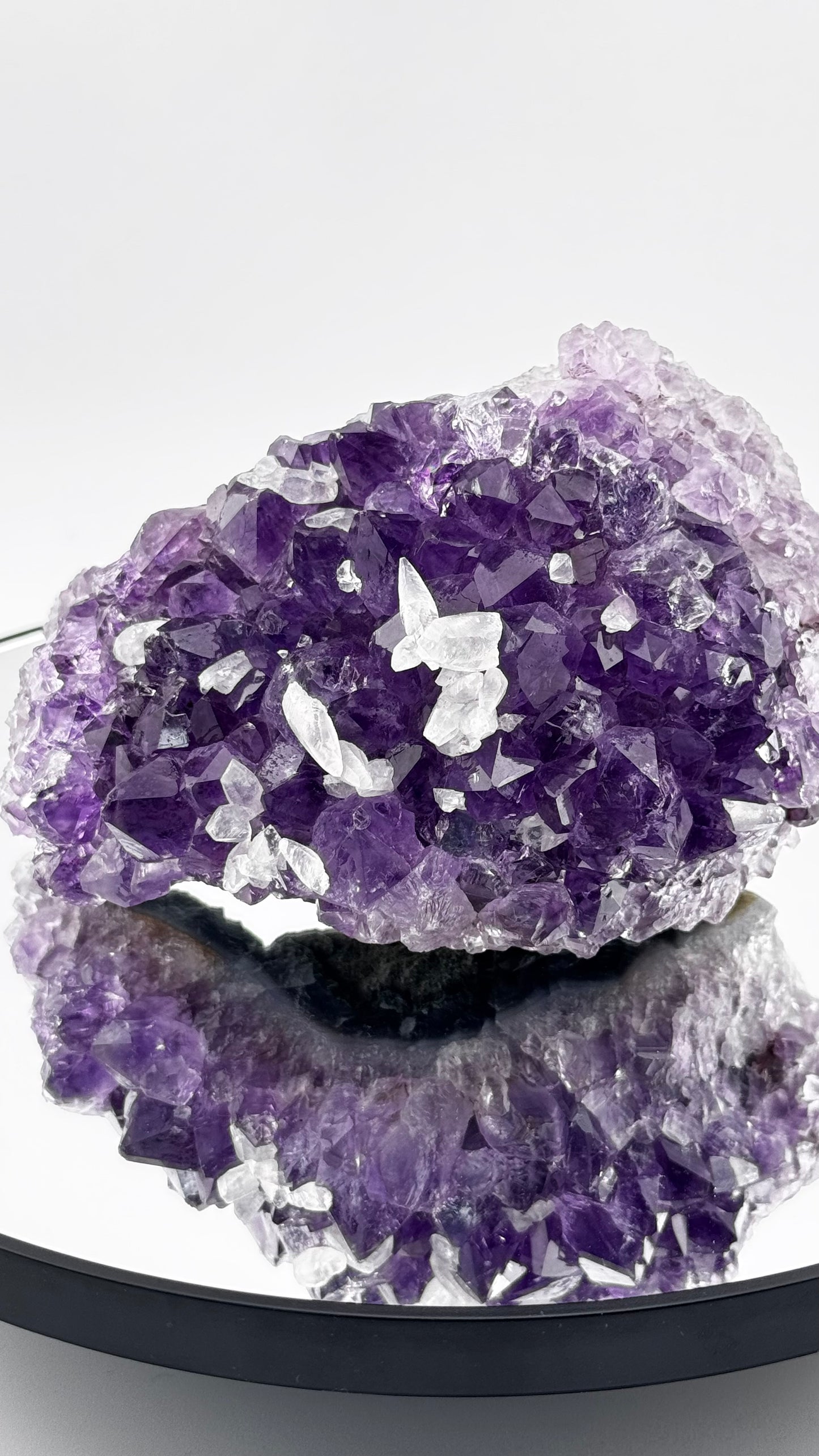 Amethyst-Achat-Geode mit Calcit – Brasilien, 698g